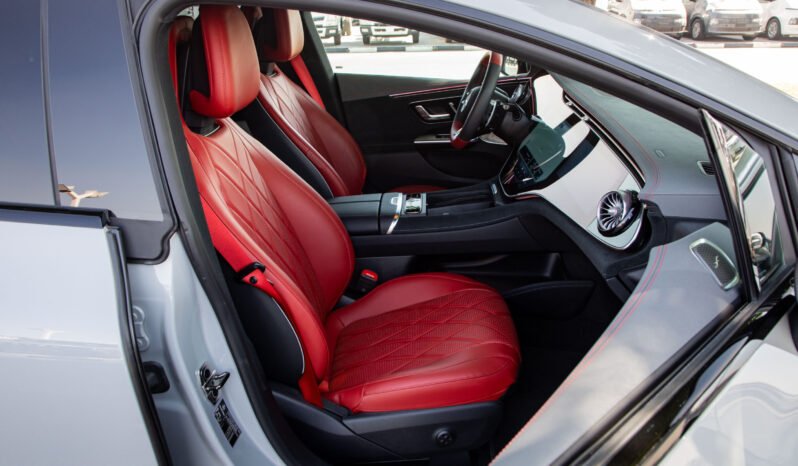 
								2023 Mercedes-Benz EQE 43 AMG Night Pack 4Matic full									