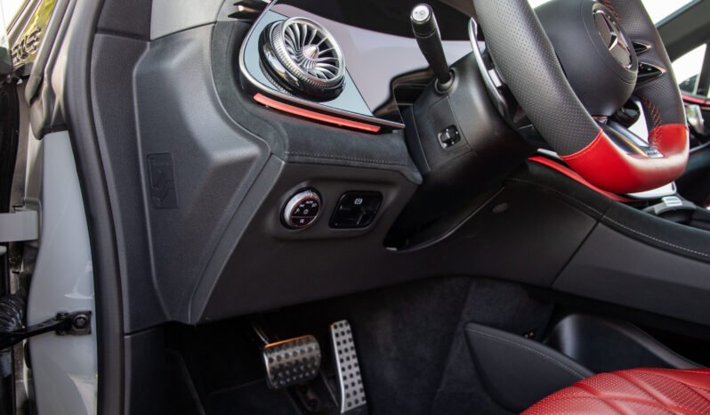 
								2023 Mercedes-Benz EQE 43 AMG Night Pack 4Matic full									