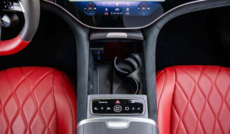 
								2023 Mercedes-Benz EQE 43 AMG Night Pack 4Matic full									