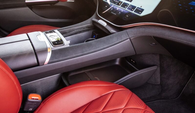 
								2023 Mercedes-Benz EQE 43 AMG Night Pack 4Matic full									