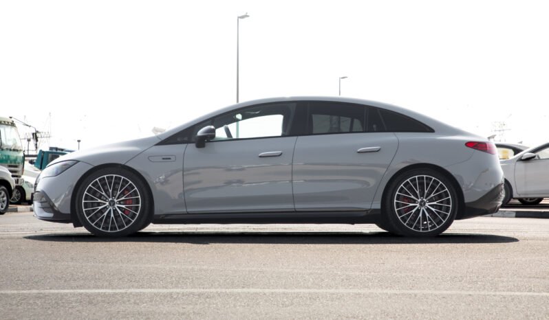 
								2023 Mercedes-Benz EQE 43 AMG Night Pack 4Matic full									