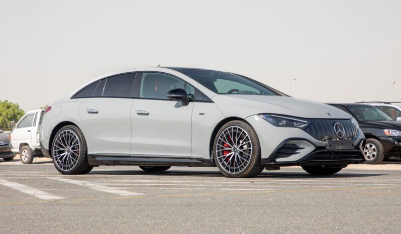 
								2023 Mercedes-Benz EQE 43 AMG Night Pack 4Matic full									