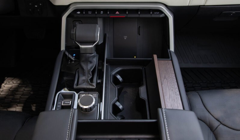 
								2025 TOYOTA TUNDRA CAPSTONE I-FORCE MAX full									