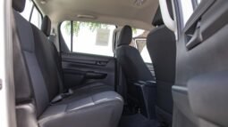 
										2025 Toyota Hilux D/C 4WD DSL DLX-G A/T full									