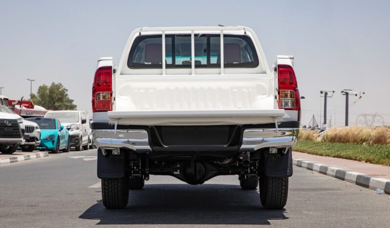 
								2025 Toyota Hilux D/C 4WD DSL DLX-G A/T full									
