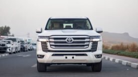 2025 Toyota Land Cruiser GXR 4.0L GXR-V1