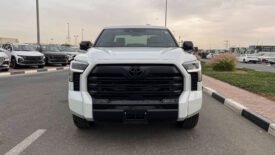 2025 Toyota Tundra Limited 4WD Hybrid Nightshade