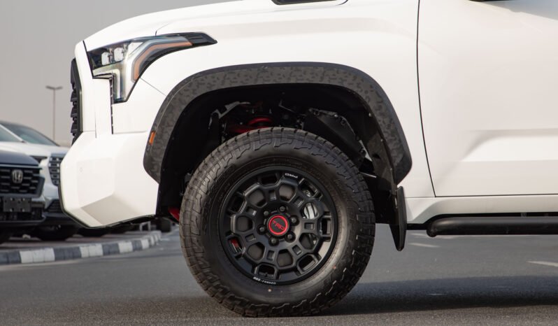 
								2025 Toyota Tundra TRD PRO I-FORCE MAX full									