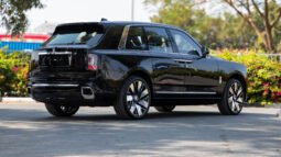 
										2025 Rolls Royce Cullinan full									