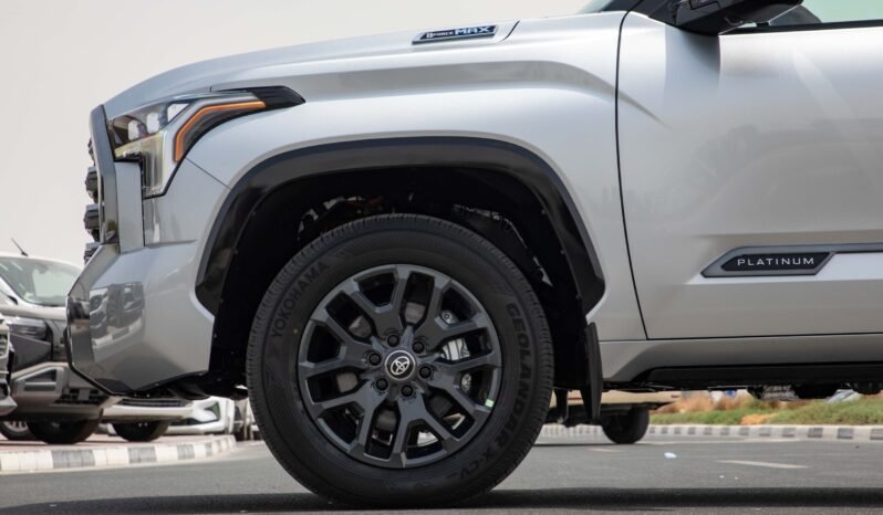 
								2025 Toyota Tundra Platinum I-FORCE MAX full									