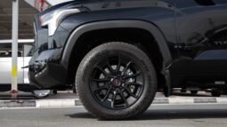 
										2025 Toyota Tundra Limited TRD Off Road full									