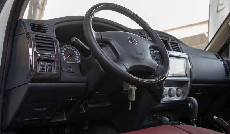 
								2024 NISSAN PATROL 4.8L SAFARI A/T P full									