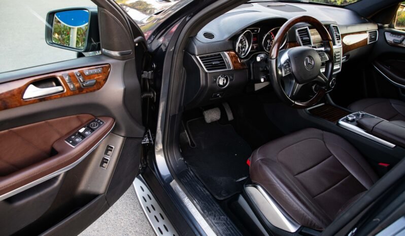 
								2015 Mercedes-Benz GL 500 Std 4MATIC full									