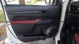 
										2025 Toyota Hilux D/C 4WD DSL DLX-G A/T full									