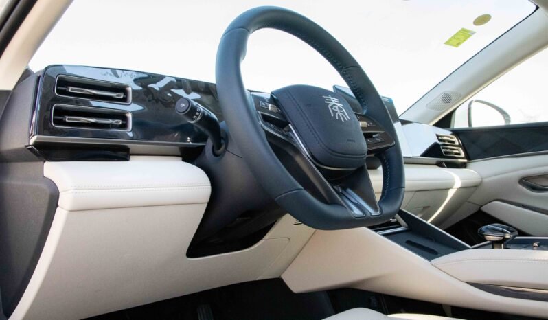 
								2025 BYD Qin L Beyond DM-i with Intelligent Drive 80km full									