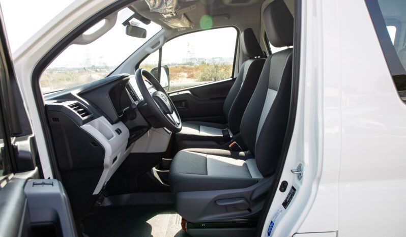 
								TOYOTA HIACE HIGH ROOF 13S P 3.5L GL full									