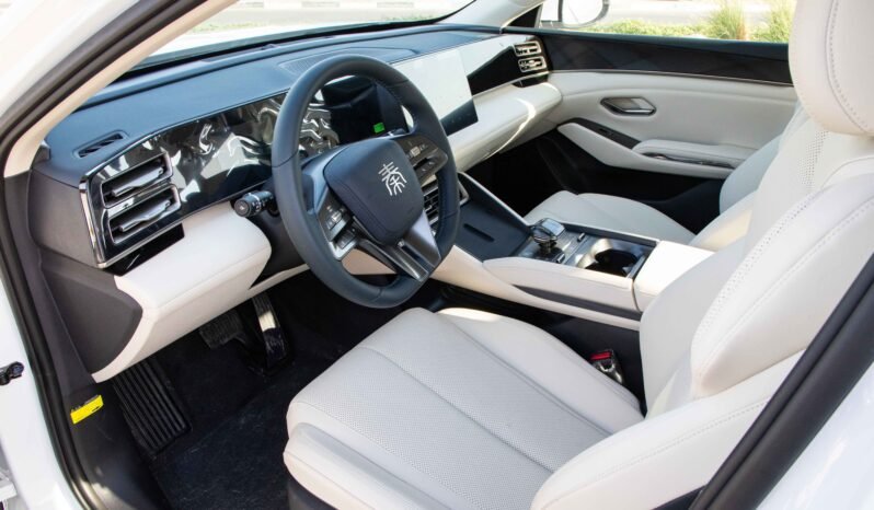 
								2025 BYD Qin L Beyond DM-i with Intelligent Drive 80km full									