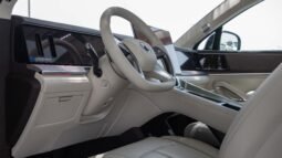 
										2025 Denza N9 2.0T Premium Plugin Hybrid 6Seater full									