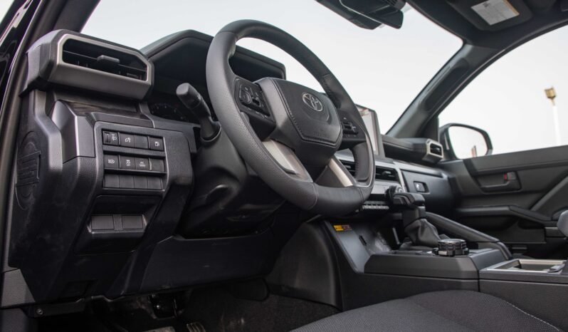 
								2025 TOYOTA 4RUNNER TRD SPORT full									