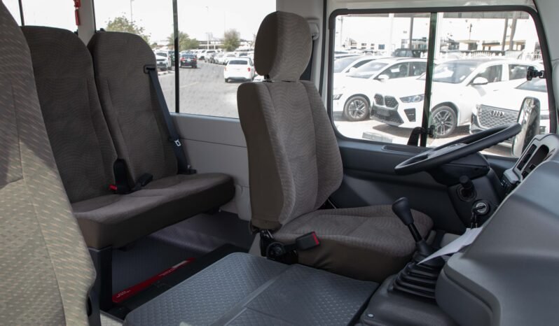 
								TOYOTA COASTER BUS CST H/R 23S D 4.0L full									