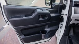 
										TOYOTA HIACE HIGH ROOF 13S P 3.5L GL full									