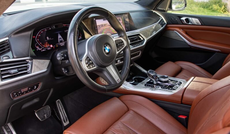
								BMW X7 MASTERCLASS XDRIVE40i full									