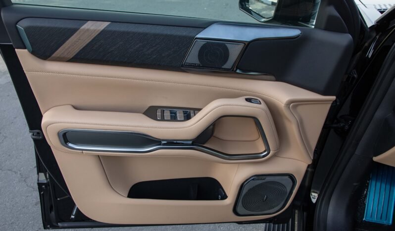 
								2025 BYD Formula Leopard 8 Smart Drive Flagship 6-Seaters full									