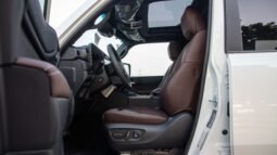 
										2025 Toyota Land Cruiser iForce Max Hybrid 4WD full									
