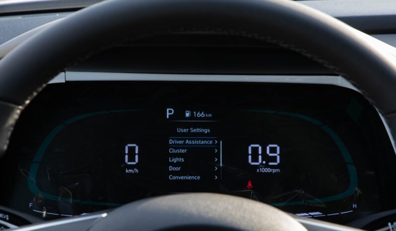 
								HYUNDAI ELANTRA full									