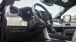 
										2025 Toyota Tundra Capstone 4WD Hybrid full									