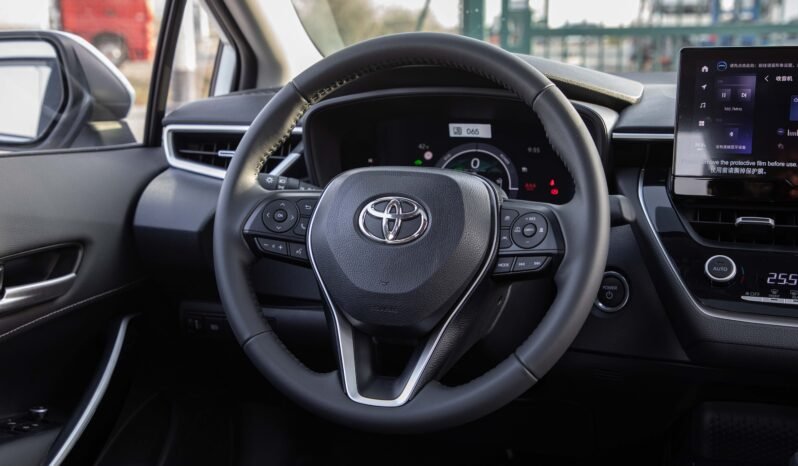 
								2025 Toyota Corolla Elite Version Hybrid full									