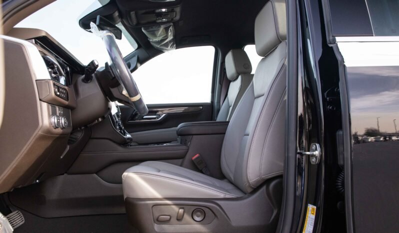 
								2025 GMC Yukon Elevation RWD full									