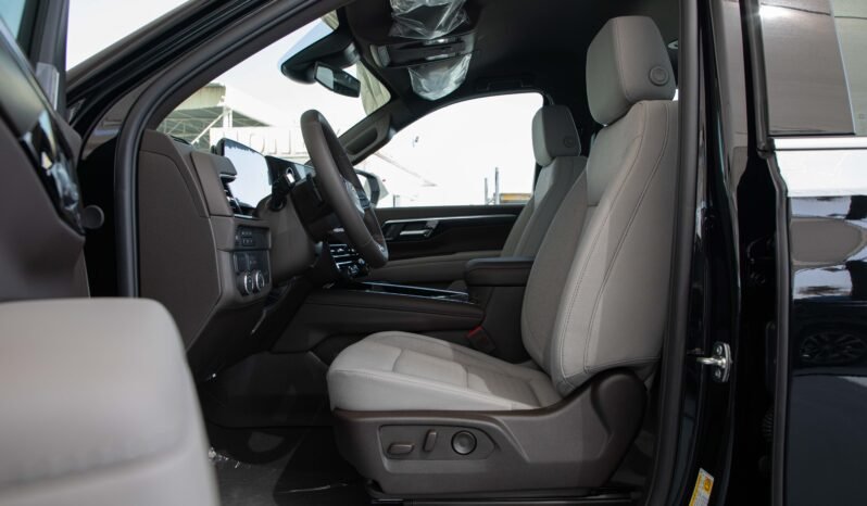 
								2025 Chevrolet Tahoe LS RWD 8 seaters full									