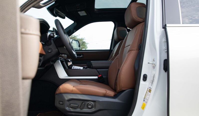 
								2025 Toyota Sequoia 1794 Edition Hybrid 4WD full									