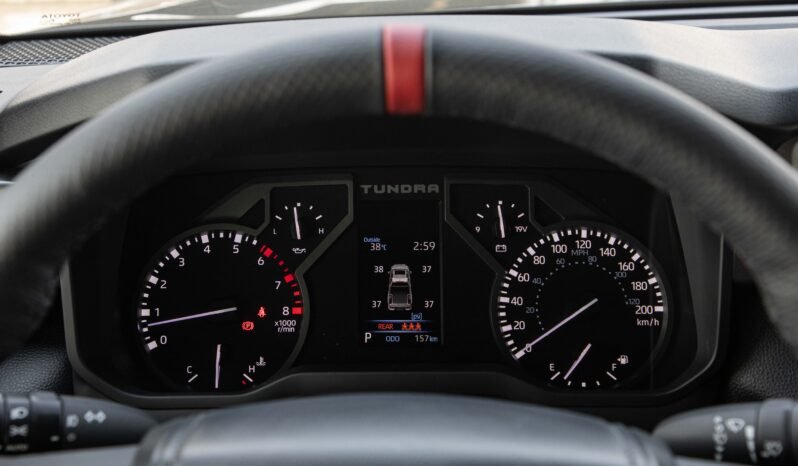 
								2025 TOYOTA TUNDRA SR5 TRD OFF-ROAD full									