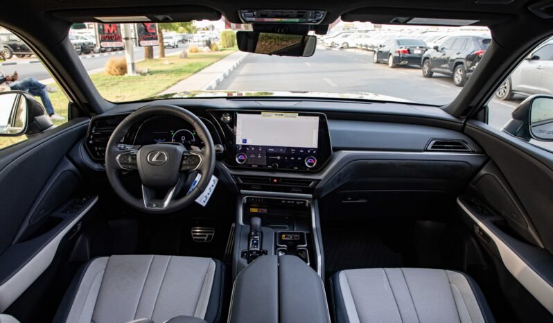 
								2025 Lexus TX 500h F3 full									