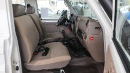 
										2025 Toyota Land Cruiser 70 78 2.8L T/DSL-E full									