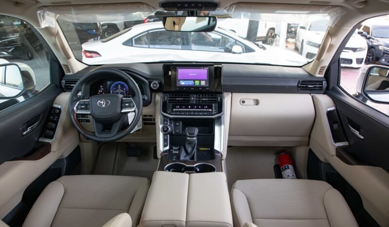 
								2025 Toyota Land Cruiser GXR 4.0L GXR-V1 full									