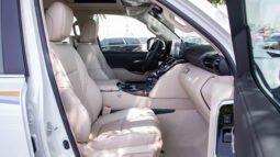 
										2025 TOYOTA LAND CRUISER 300 4.0L VX-V EXCL full									