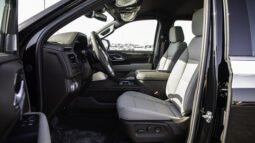 
										2024 GMC Yukon XL SLE RWD full									