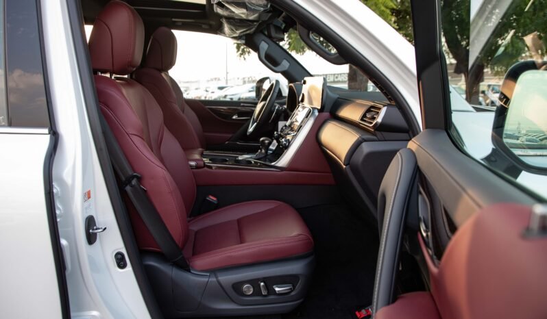 
								2025 Lexus LX600 TURBO SPORT ML full									