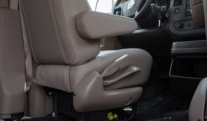
								2024 GMC Savana 2500 EXT Cargo full									