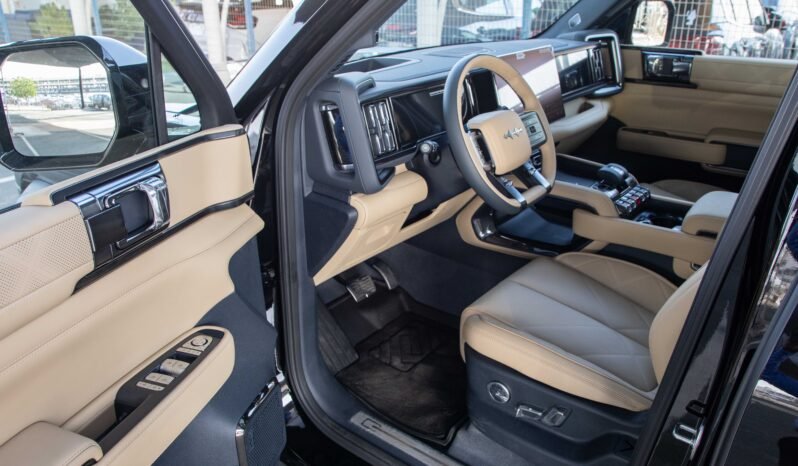 
								2025 BYD LEOPARD 5 NAVIGATOR 1.5L 680hp full									