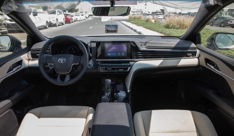 
								2025 Toyota Camry 2.5 E+ FWD Hybrid full									