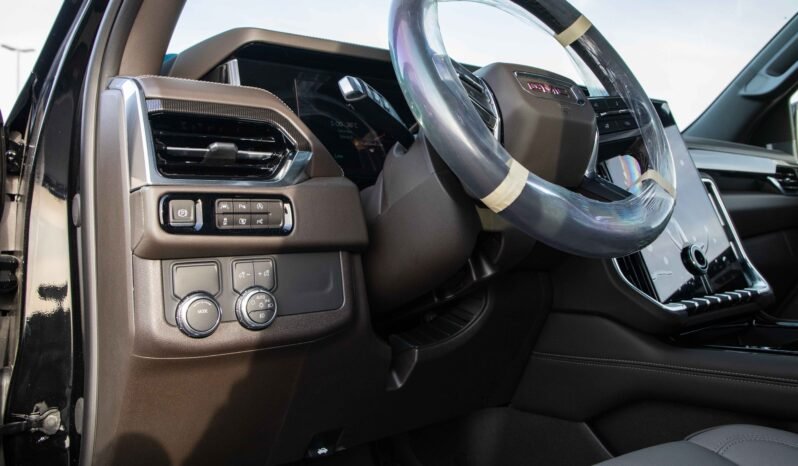 
								2025 GMC Yukon Elevation RWD full									