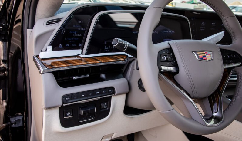 
								2024 Cadillac Escalade ESV SPORT PLATINUM/4WD+TV 8 SEATS full									