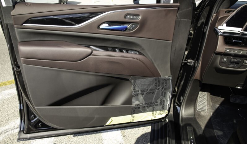 
								2024 Cadillac Escalade V-Series Supercharged Sport SUV V8 6.2L. VIP+TV 4WD. full									