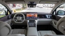
										2025 Denza N9 2.0T Premium Plugin Hybrid 6Seater full									