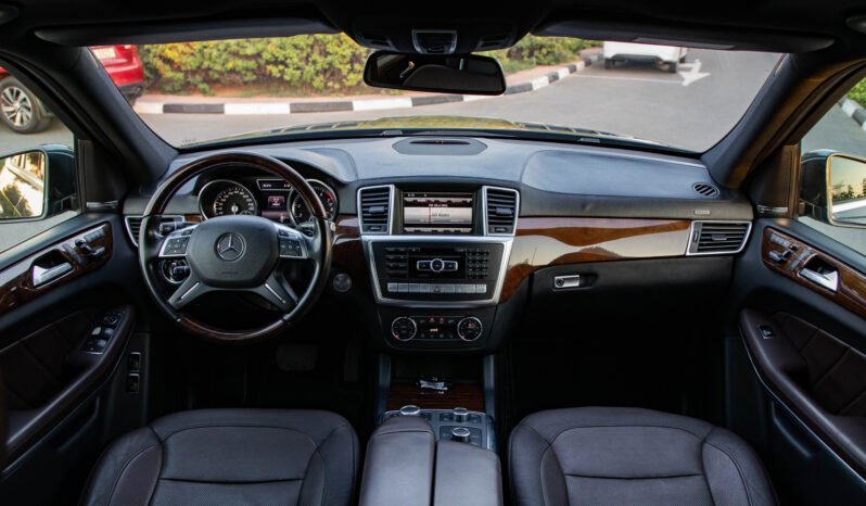 
								2015 Mercedes-Benz GL 500 Std 4MATIC full									