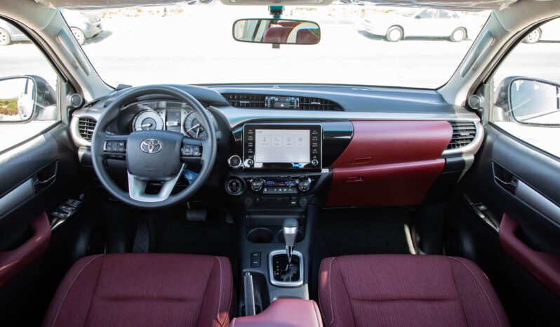 
								2025 Toyota Hilux D/C 2.7 GLXS-V1 A/T Push Start full									